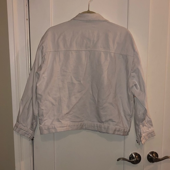 Urban Outfitters x Waven White Jean Jacket Size 10 - Picture 2 of 3